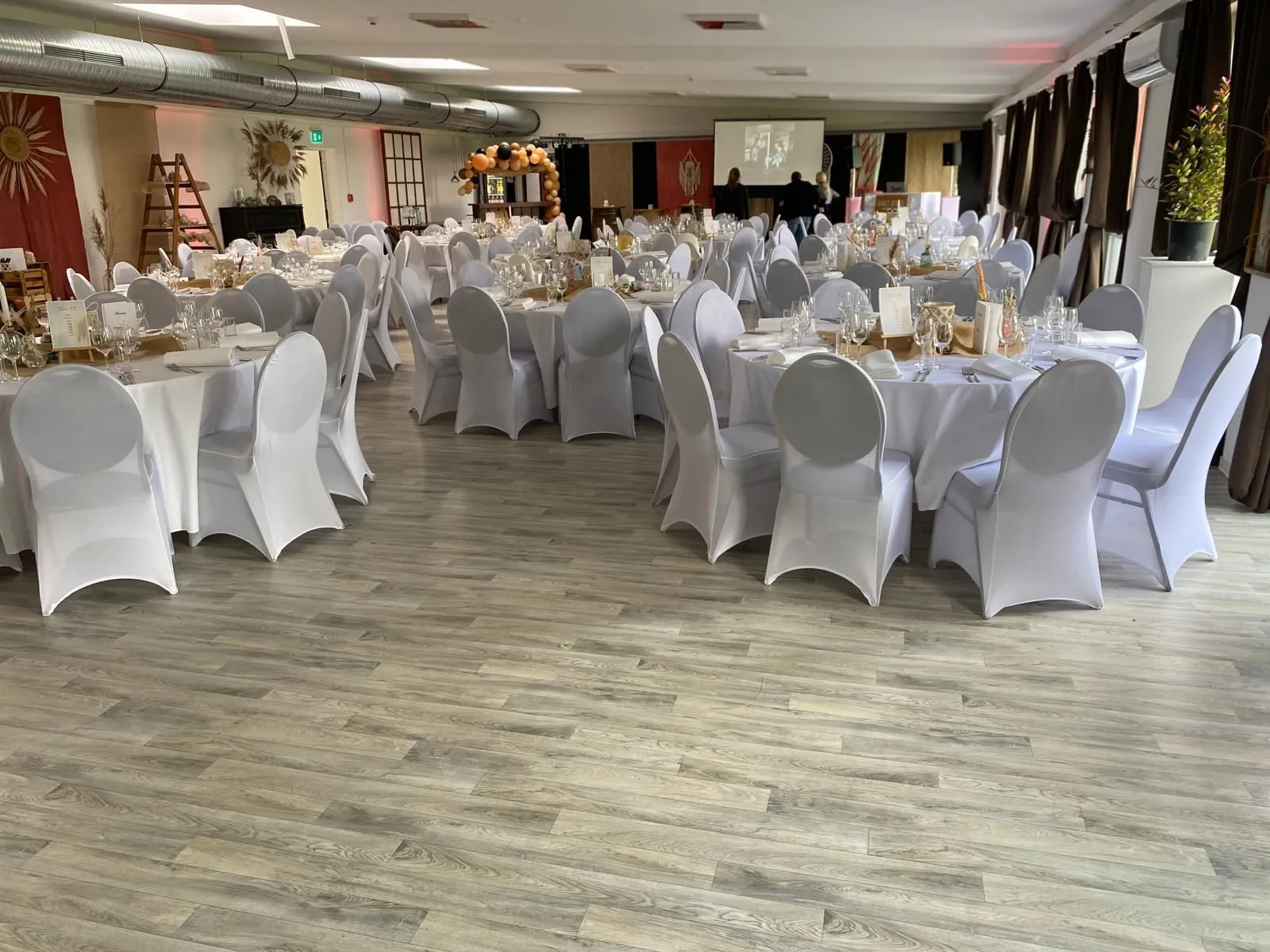Eventhalle Malterdingen – Eure Hochzeit bei Freiburg